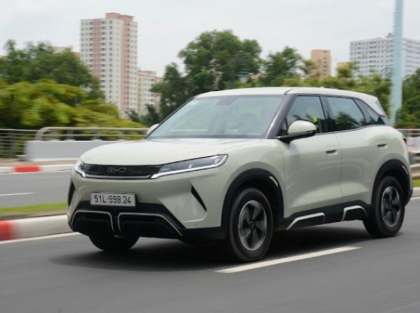 Gia đình 5 người, nên mua ô tô điện nào? Gia đình 5 người, nên mua ô tô điện nào?