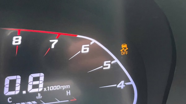 Giải mã nút bấm biểu tượng ô tô trượt kèm chữ 'OFF', khi nào nên bật, tắt?