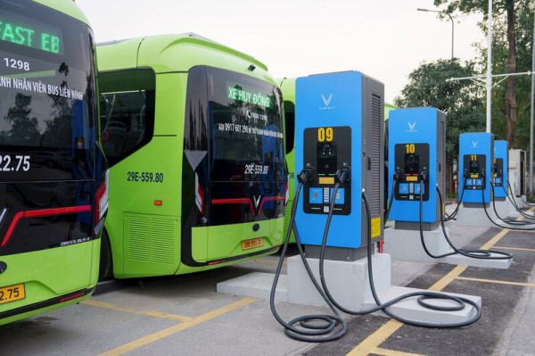 Hà Nội và bài toán cơ chế cho lộ trình “xanh hóa” xe buýt Hà Nội và bài toán cơ chế cho lộ trình “xanh hóa” xe buýt