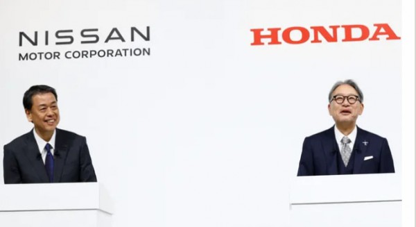 Hai “ông lớn” sáp nhập - Thị trường ô tô sẽ ra sao? Hai “ông lớn” sáp nhập - Thị trường ô tô sẽ ra sao?