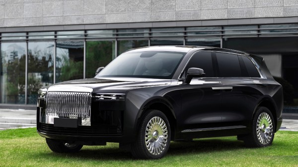 Hãng công nghệ Trung Quốc lấn sân sang ô tô, hé lộ mẫu SUV giống Rolls-Royce Cullinan Hãng công nghệ Trung Quốc lấn sân sang ô tô, hé lộ mẫu SUV giống Rolls-Royce Cullinan