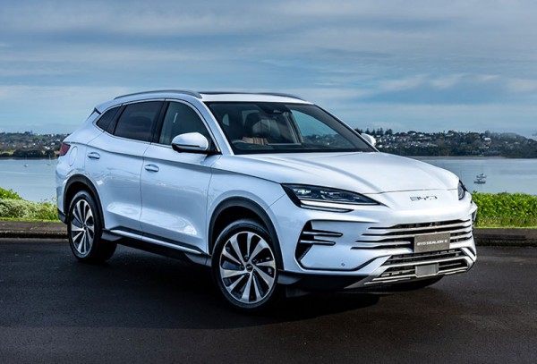 Hàng loạt mẫu ô tô Trung Quốc khuyến mãi lớn, giảm giá sâu Hàng loạt mẫu ô tô Trung Quốc khuyến mãi lớn, giảm giá sâu