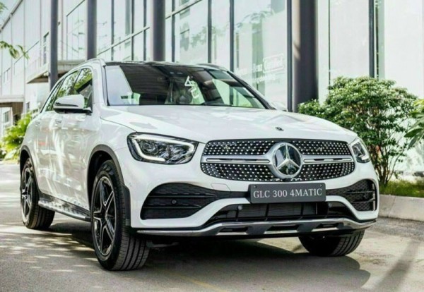 Hàng loạt mẫu ô tô gầm cao, tung “khuyến mãi khủng” Hàng loạt mẫu ô tô gầm cao, tung “khuyến mãi khủng”