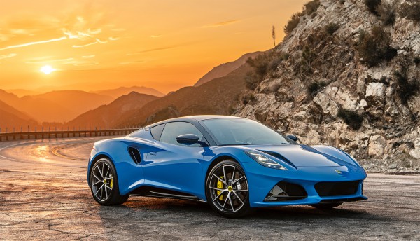 Hãng xe thể thao 'lận đận' bậc nhất thế giới sắp mở bán tại Việt Nam Hãng xe thể thao 'lận đận' bậc nhất thế giới sắp mở bán tại Việt Nam