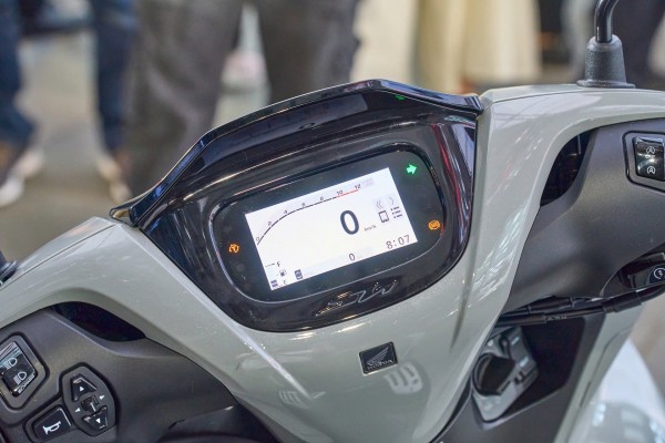 Honda SH 2026 giá từ 77,89 triệu đồng nâng cấp những gì? Honda SH 2026 giá từ 77,89 triệu đồng nâng cấp những gì?