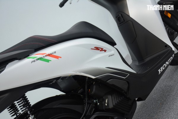 Honda SH150i Sport Edition 2025 'Made in Italy' về Việt Nam, giá hơn 200 triệu đồng