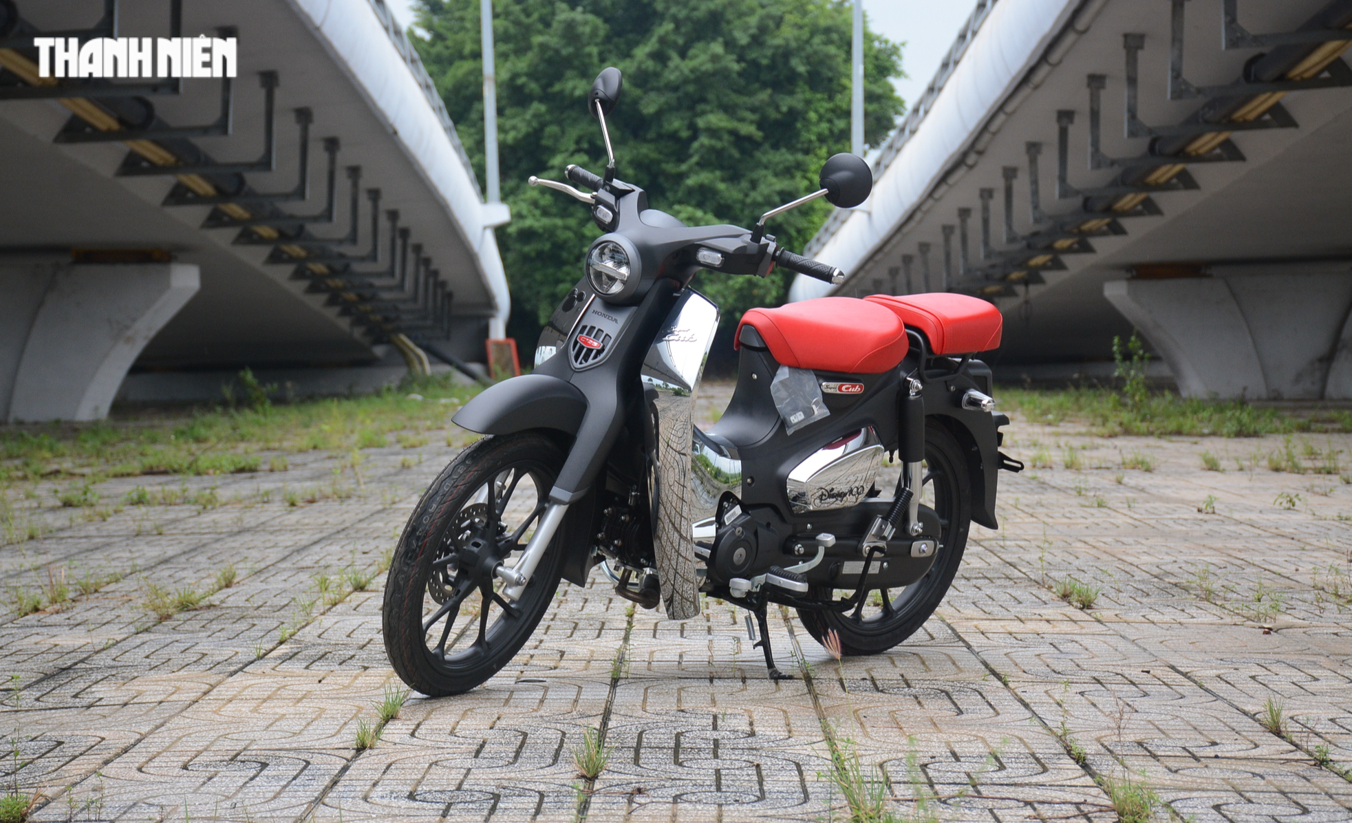 Honda Super Cub C125 Disney Limited Editon có gì đặc biệt để người chơi xe săn lùng?