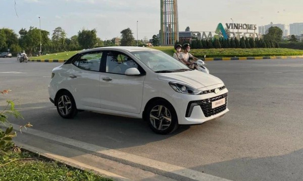 Hyundai Grand i10 mới lộ diện tại Việt Nam