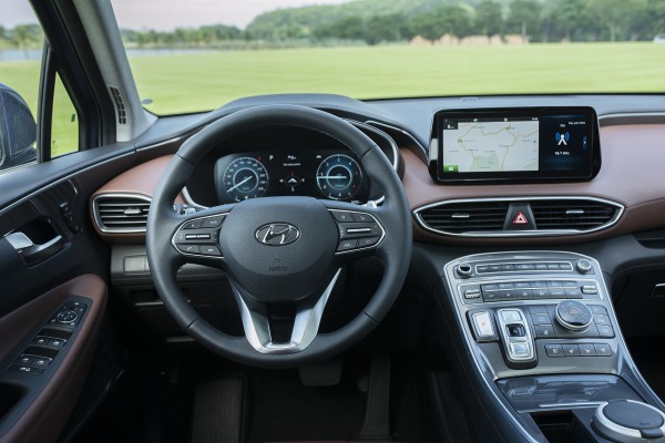 Hyundai sẽ không đưa tất cả nút điều khiển chức năng vào màn hình cảm ứng