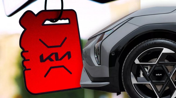KIA tặng nước hoa... mùi xăng, giúp người dùng xe điện 'nguôi' nỗi nhớ xe xăng KIA tặng nước hoa... mùi xăng, giúp người dùng xe điện 'nguôi' nỗi nhớ xe xăng