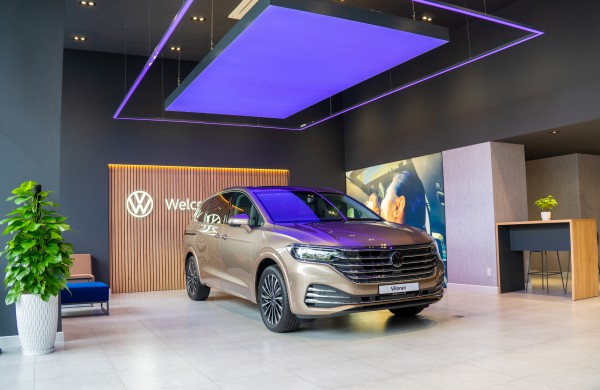 Khai trương đại lý Volkswagen Khánh Hội theo mô hình Urban Store tiêu chuẩn toàn cầu Khai trương đại lý Volkswagen Khánh Hội theo mô hình Urban Store tiêu chuẩn toàn cầu