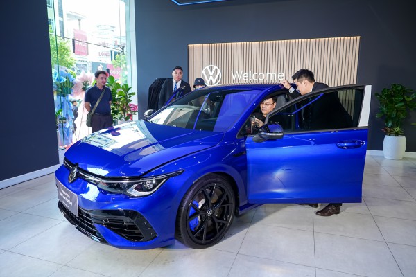 Khai trương đại lý Volkswagen Khánh Hội theo mô hình Urban Store tiêu chuẩn toàn cầu Khai trương đại lý Volkswagen Khánh Hội theo mô hình Urban Store tiêu chuẩn toàn cầu
