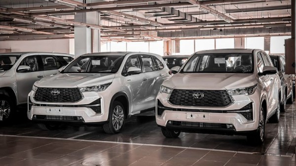 Làn sóng thay đổi: Xe cũ rời đi, xu thế mới lên ngôi tại Việt Nam Làn sóng thay đổi: Xe cũ rời đi, xu thế mới lên ngôi tại Việt Nam