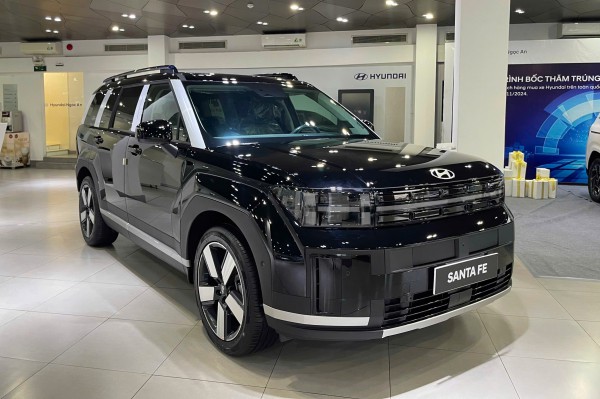 Loạt xe 7 chỗ Hyundai ưu đãi mạnh tháng cận tết, có mẫu giảm 200 triệu đồng Loạt xe 7 chỗ Hyundai ưu đãi mạnh tháng cận tết, có mẫu giảm 200 triệu đồng