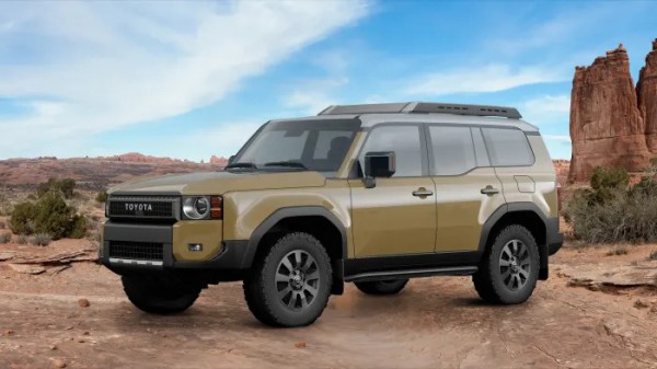 Lý do nào giúp Toyota Land Cruiser 2024 'cháy hàng' tại Mỹ?