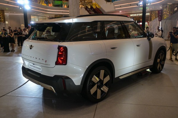 MINI Countryman 2025 'lột xác' thiết kế, giá từ 2,6 tỉ đồng