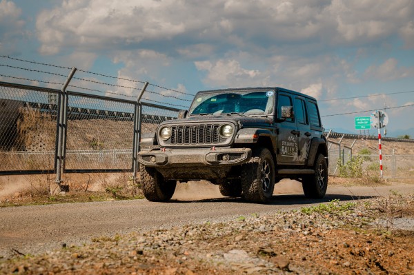 Mang dàn xe Jeep, RAM tiền tỉ 'chơi' rally: Màn chào hàng tốn kém của THACO