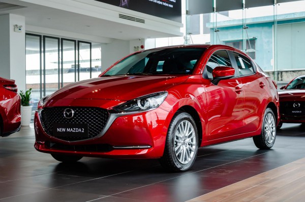 Mazda CX-30 ưu đãi giá mới tương đương 50% lệ phí trước bạ