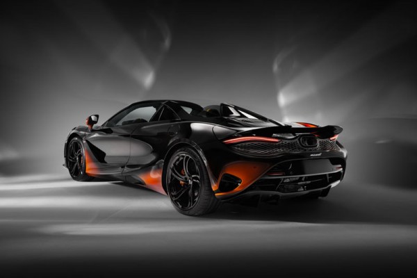 McLaren 750S Spider màu sơn độc nhất thế giới của đại gia Việt