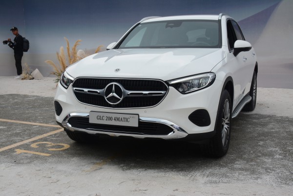 Mercedes GLC thế hệ mới lắp ráp tại Việt Nam, giá từ 2,299 tỉ đồng