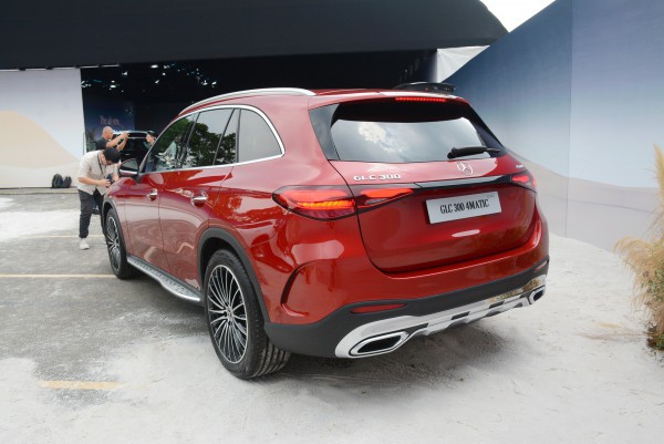 Mercedes GLC thế hệ mới lắp ráp tại Việt Nam, giá từ 2,299 tỉ đồng