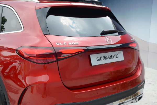 Mercedes GLC thế hệ mới lắp ráp tại Việt Nam, giá từ 2,299 tỉ đồng