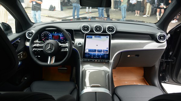 Mercedes GLC thế hệ mới lắp ráp tại Việt Nam, giá từ 2,299 tỉ đồng