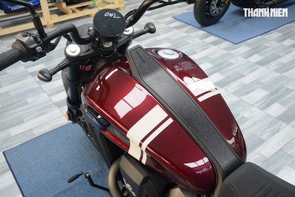 Mô tô đậm chất chơi Benda Dark Flag 500 Commander về Việt Nam, trang bị phuộc hơi
