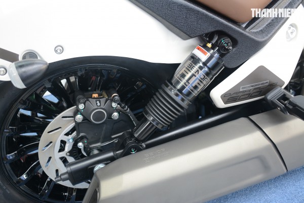 Mô tô đậm chất chơi Benda Dark Flag 500 Commander về Việt Nam, trang bị phuộc hơi