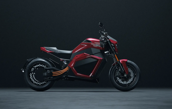 Mô tô điện đầu tiên dùng pin thể rắn, phạm vi di chuyển gần 600 km