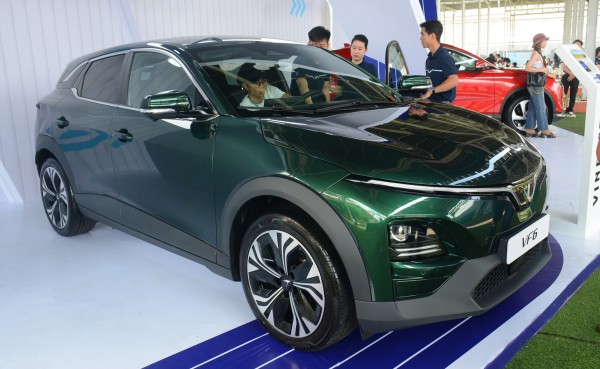 Mua xe SUV điện tầm giá 700 triệu, chọn VinFast VF 6 hay BYD Atto 2? Mua xe SUV điện tầm giá 700 triệu, chọn VinFast VF 6 hay BYD Atto 2?