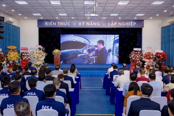 Ngành ô tô cần gì ở kỹ thuật viên trước làn sóng công nghệ hóa?