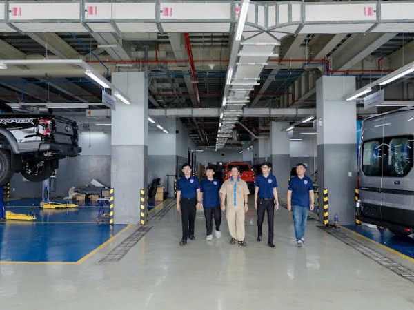 Ngành ô tô cần gì ở kỹ thuật viên trước làn sóng công nghệ hóa?