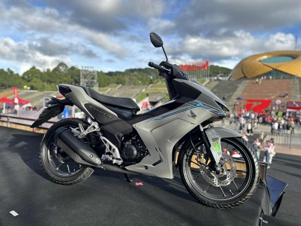 Người Việt nói gì về thiết kế Honda Winner R? Người Việt nói gì về thiết kế Honda Winner R?