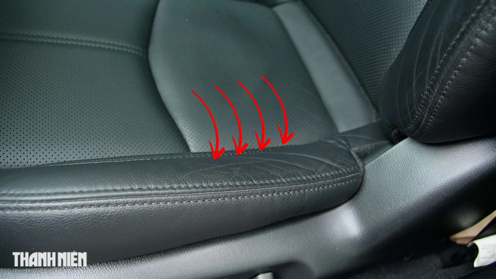 Nhìn da ghế ô tô 'phán' xe bị tua công-tơ-mét có chính xác? Nhìn da ghế ô tô 'phán' xe bị tua công-tơ-mét có chính xác?