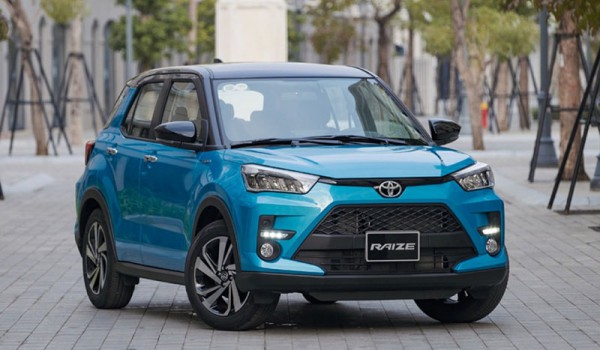 Những khách hàng đặc biệt mang hàng chục cân tiền lẻ đi mua xe Những khách hàng đặc biệt mang hàng chục cân tiền lẻ đi mua xe