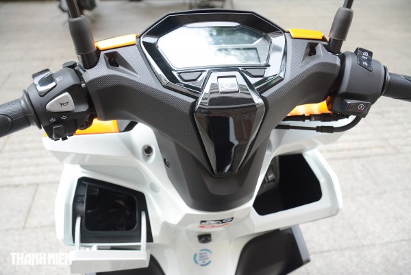 Những trang bị tưởng cần thiết dần 'biến mất' trên xe tay ga đời mới