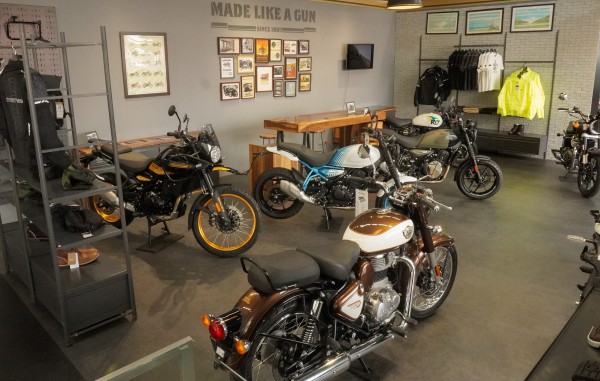 Royal Enfield tung ra 5 mẫu mô tô mới, giá từ 109 - 233 triệu đồng Royal Enfield tung ra 5 mẫu mô tô mới, giá từ 109 - 233 triệu đồng