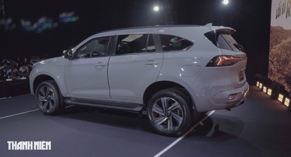 SUV 7 chỗ: Doanh số Ford Everest gấp hơn 10 lần đối thủ