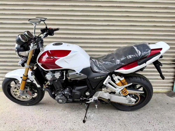 Sản xuất giới hạn Honda CB1300SF SP Final Edition bản cuối cùng bất ngờ về Việt Nam