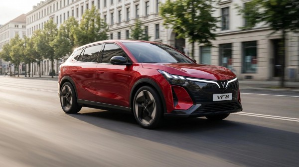 Sau VF 8, VinFast sắp tung ra VF 9 mới?