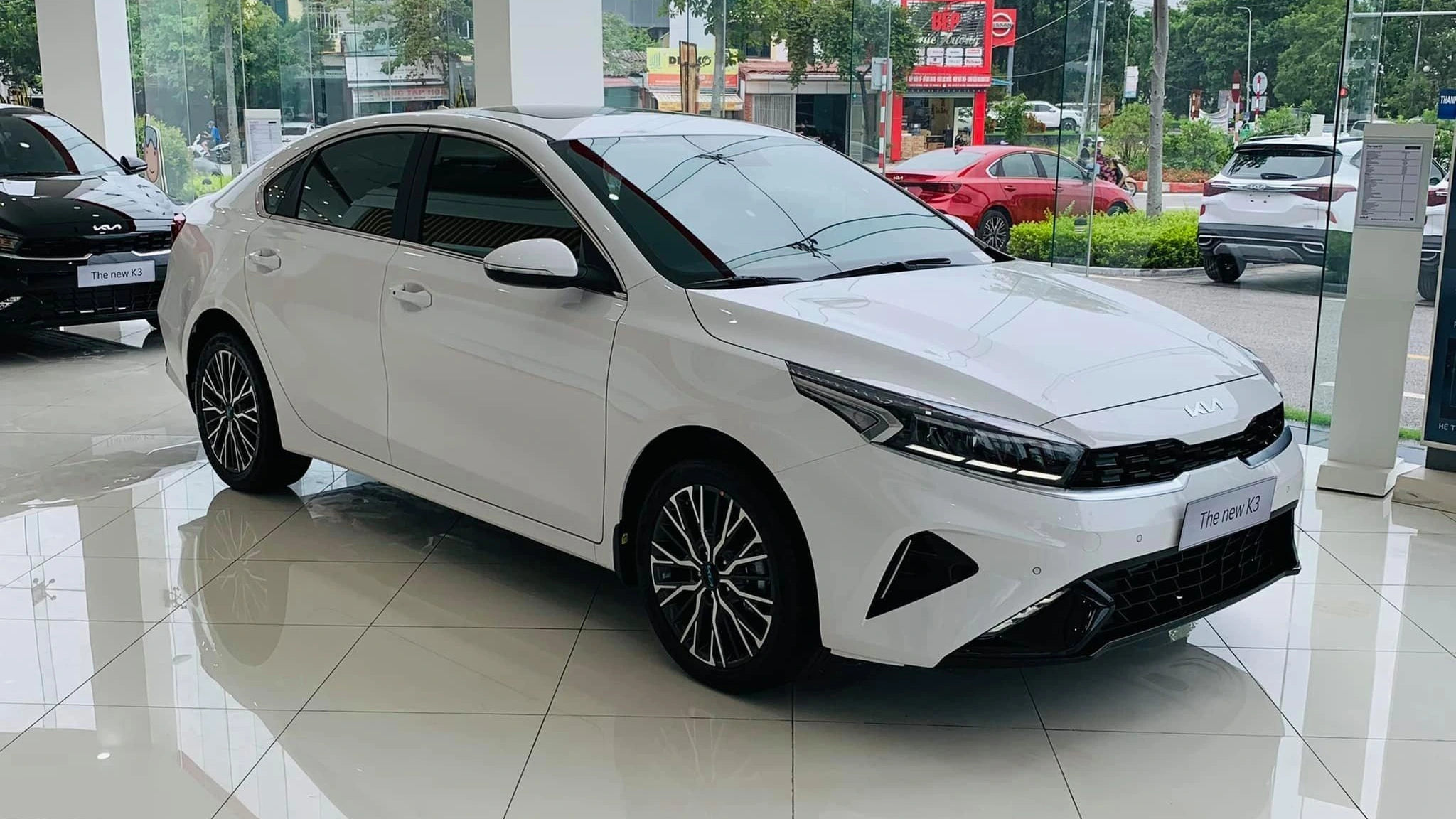 Sedan hạng C dưới 900 triệu: KIA K3 bám sát Mazda3, Toyota Corolla Altis bán ít nhất Sedan hạng C dưới 900 triệu: KIA K3 bám sát Mazda3, Toyota Corolla Altis bán ít nhất