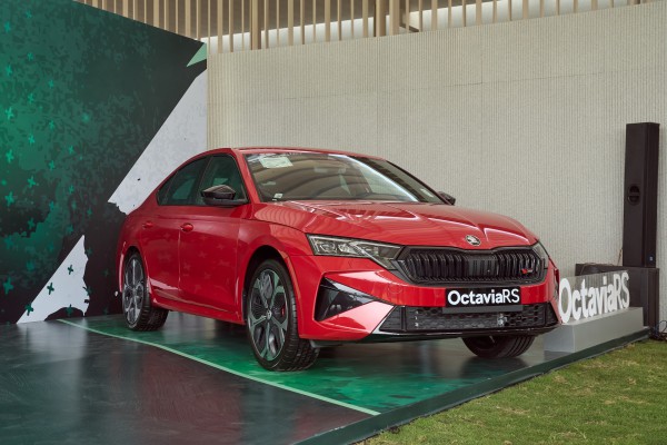 Sedan thể thao Skoda Octavia RS có gì hấp dẫn khách Việt? Sedan thể thao Skoda Octavia RS có gì hấp dẫn khách Việt?