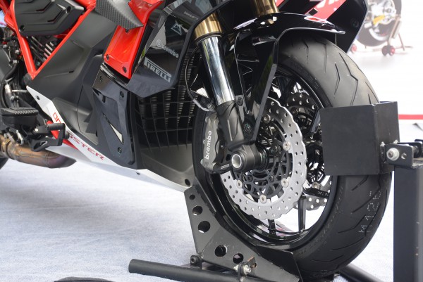 Siêu xe tay ga Italjet Dragster 700 đầu tiên về Việt Nam, giá 428 triệu đồng
