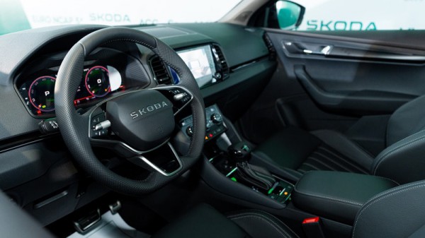 Skoda Karoq ra mắt: “Chất” châu Âu, công nghệ đỉnh Skoda Karoq ra mắt: “Chất” châu Âu, công nghệ đỉnh