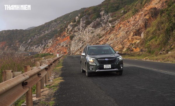 Subaru Forester tiếp tục giảm giá hơn 300 triệu, 'của hời' cho người thực dụng