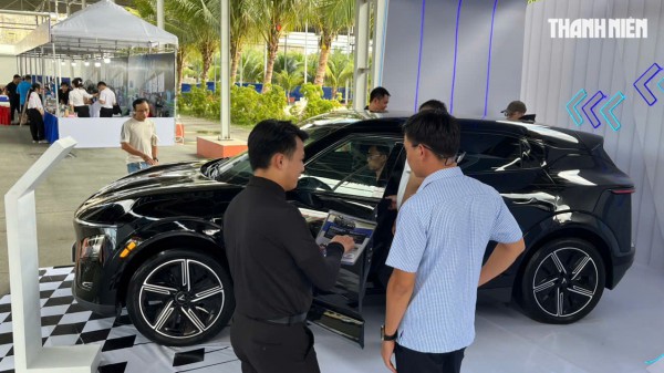 Sức mua ô tô hồi phục, người Việt ngày càng ưa chuộng xe điện, hybrid Sức mua ô tô hồi phục, người Việt ngày càng ưa chuộng xe điện, hybrid