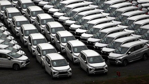 Sức mua yếu, thị trường ô tô thiết lập mặt bằng giá mới
