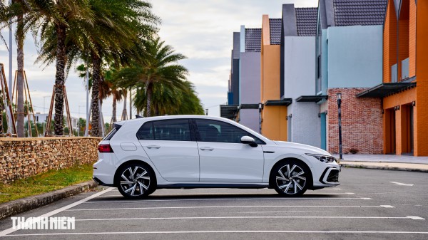 Thị trường ô tô Việt Nam năm 2025 có gì đáng chú ý?