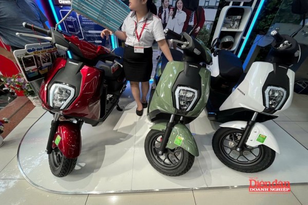 Thị trường xe máy điện: Khi sức nặng thương hiệu không còn là “tấm vé thông hành”